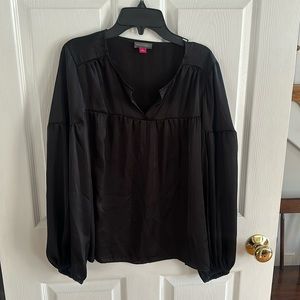 Vince Camuto size small black blouse